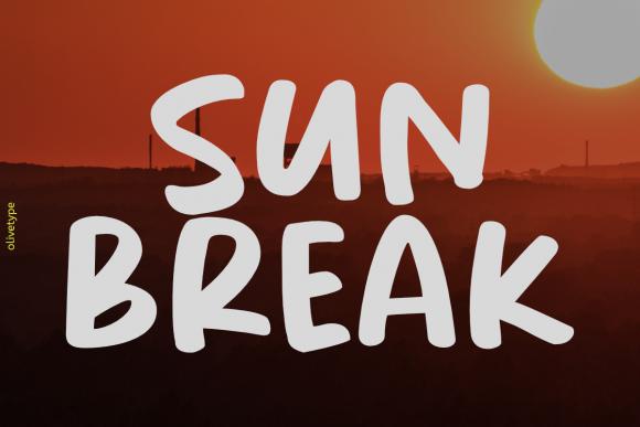 Sunbreak: A Relaxed Display Font for Editorial Design